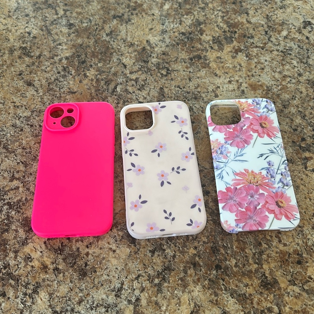 iPhone 14 cases